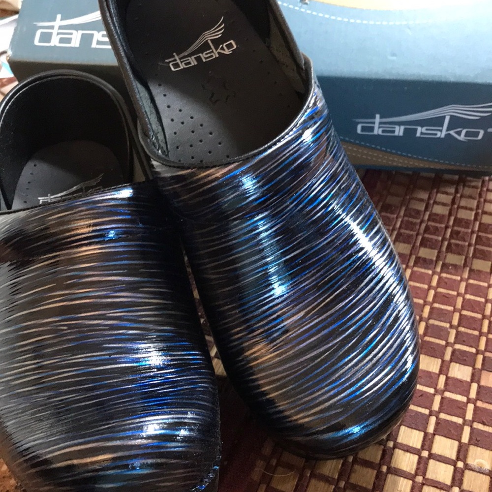 Dansko shoe